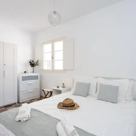 Home2book La Casita Del Mercado *